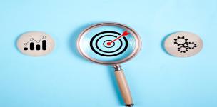 الترويج للفرص الاستثمارية داخل المملكة وخارجها