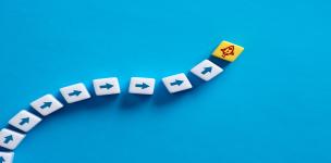 تطوير حملات ترويجية محلية ودولية