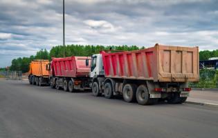 تأهيل شركات نقل مخلفات البناء والردم